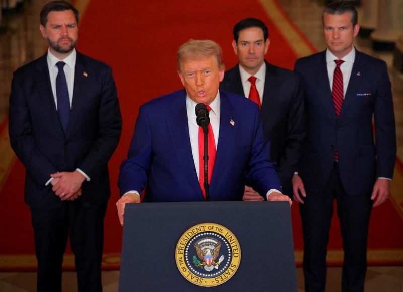 You are currently viewing U.S. officials says Iran pact signed, Hormuz traffic will rise significantly