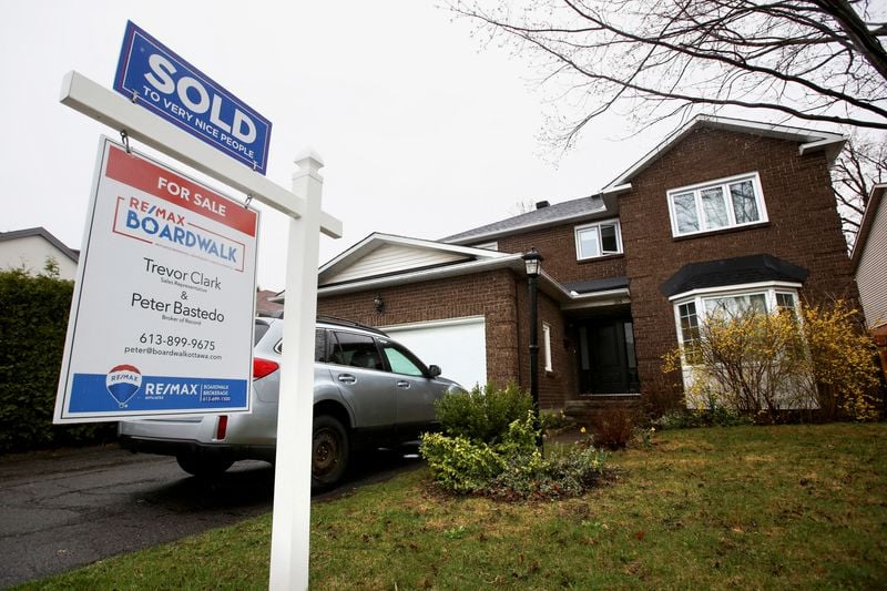 You are currently viewing Canadian home sales jump 5.5% in May, prices dip