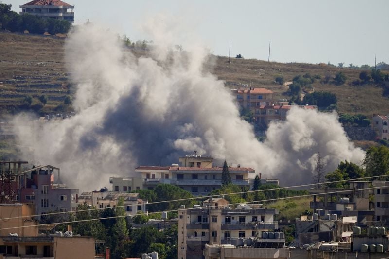 You are currently viewing At least five killed in Israeli strikes on south Lebanon despite ceasefire