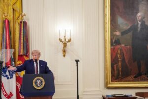 Read more about the article Trump says no toll on Strait of Hormuz unless US imposes one