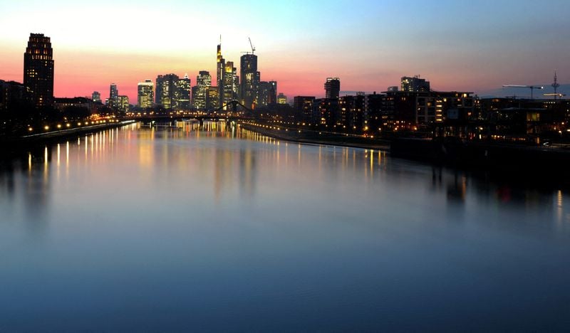 You are currently viewing German business activity hits 18-month low in June, PMI shows