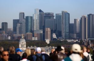 Read more about the article UK employers scale back pay expectations for 2027, Brightmine survey shows
