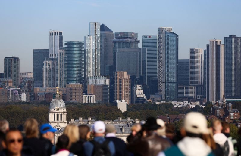 You are currently viewing UK employers scale back pay expectations for 2027, Brightmine survey shows