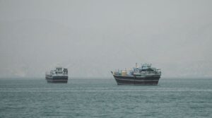 Read more about the article Oil extends decline on rising Middle East supply