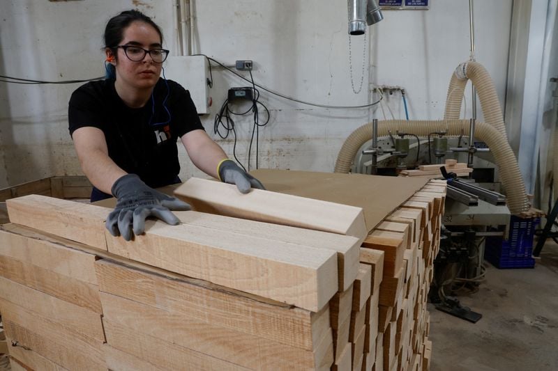 You are currently viewing Spain’s industrial prices rise at fastest pace in more than three years