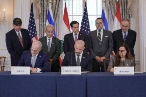 Read more about the article Analysis-Israel-Lebanon deal may entrench stalemate rather than end war, analysts say
