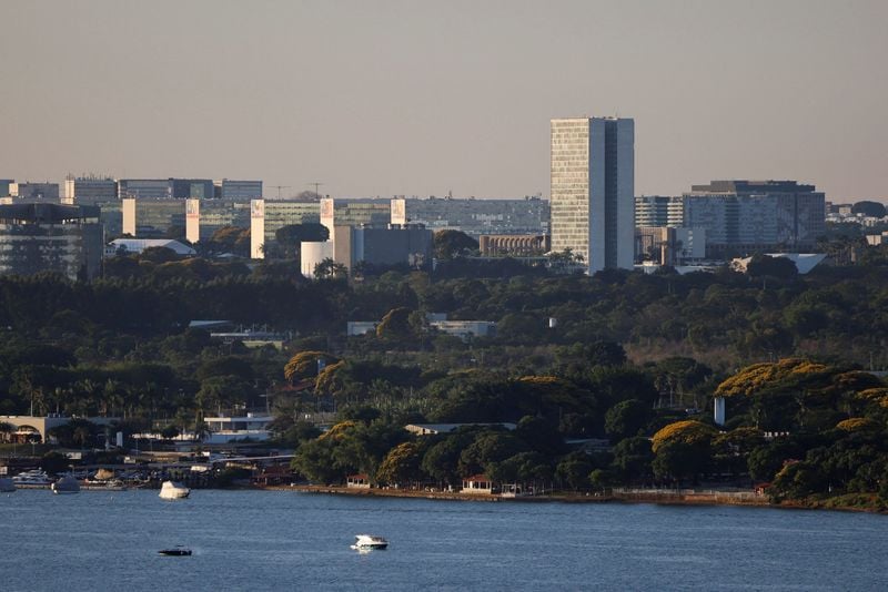 You are currently viewing Brazil’s gross debt tops forecasts as interest burden mounts in May