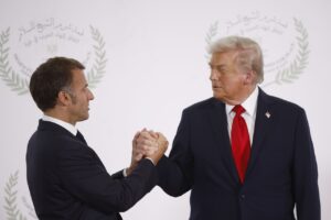 Read more about the article When Trump meets his counterparts at next week’s G-7 summit, one of his favorite topics will be on the agenda: the massive U.S. trade deficit. The French hosts want to talk about global imbalances.