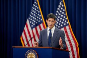 Read more about the article Federal Reserve Chairman Kevin Warsh has tapped two veteran central-bank economists to serve as advisers, according to people familiar with the matter