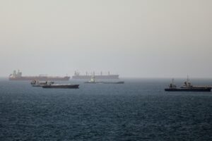 Read more about the article A surprise from the monthslong closure of the Strait of Hormuz is that the global economy didn’t suffer a more severe shock. Here’s why.