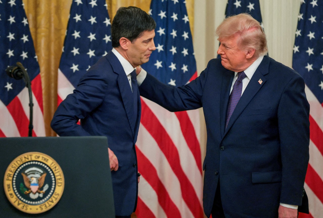 You are currently viewing Kevin Warsh walks into his first meeting as Federal Reserve chairman this week in an awkward spot; he’s argued for rate cuts, but the conversation at the Fed has shifted the other way