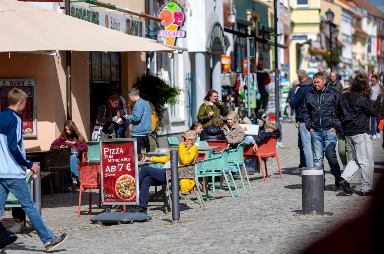You are currently viewing German Consumer Sentiment Stabilizes at Subdued Level