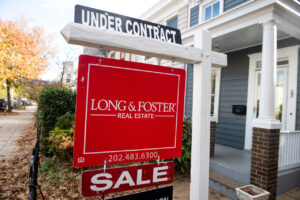 Read more about the article U.S. Pending-Home Sales Rises More Than Expected in May
