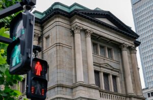Read more about the article Bank of Japan Lifts Rates to 31-Year High