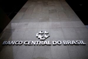 Read more about the article Brazil’s Central Bank Keeps Cutting Despite Hot Prices