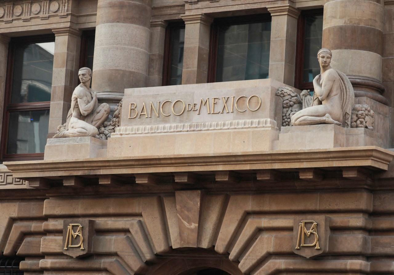 You are currently viewing Bank of Mexico Leaves Benchmark Interest Rate Unchanged