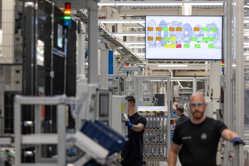 You are currently viewing German industrial orders rose more than expected in May