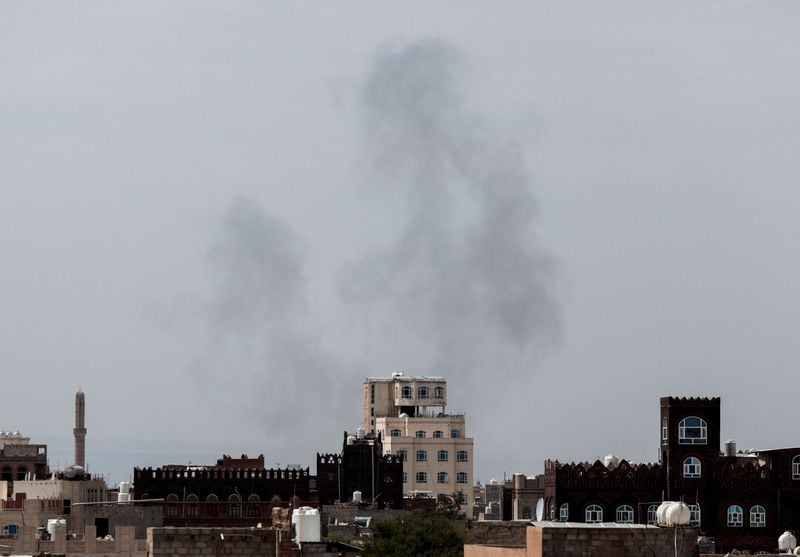 You are currently viewing Houthis fire missiles at Saudi Arabia, breaking years of calm