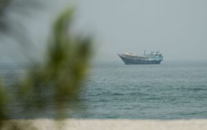 Read more about the article Trump says no one should be able to charge a fee for the Strait of Hormuz