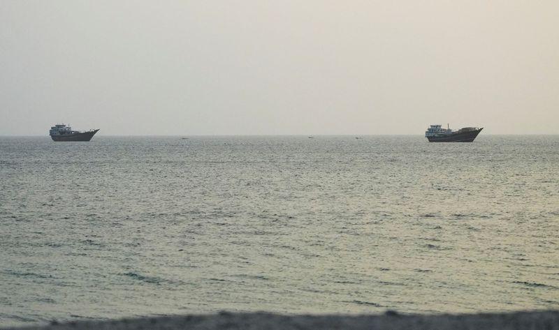 You are currently viewing Fewer vessels travel through Hormuz as US, Iran continue strikes