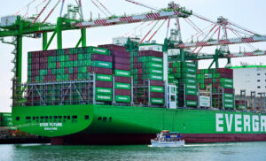 Read more about the article Global Goods Trade Rose Again In May, But New Tariffs Loom