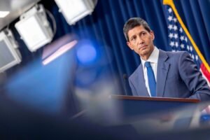 Read more about the article Fed Chairman Kevin Warsh this week floated to colleagues the prospect of meeting less often, which would mark a substantial shift in its operations, according to people familiar with the matter