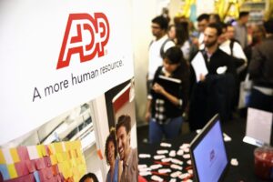 Read more about the article ADP to Launch Monthly Pay Tracking Indicator in Canada, Offering Look Inside Labor Market