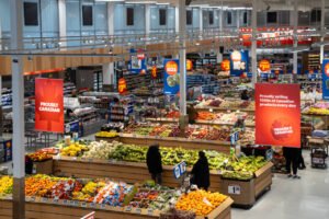 Read more about the article Canada Inflation Cools to 2.8% in June as Gasoline Decelerates