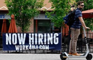 Read more about the article U.S. Jobless Claims Unexpectedly Drop Again for the Week