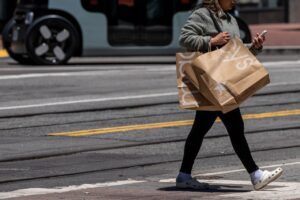 Read more about the article As Michigan’s consumer sentiment hits record lows, economists debate whether the survey—or Americans’ mood—is to blame