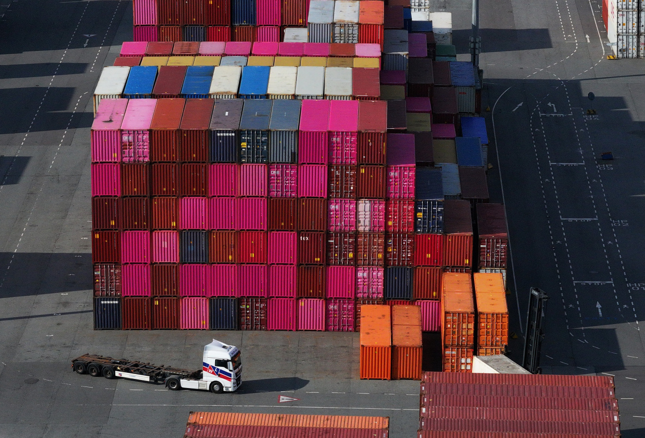 You are currently viewing Eurozone Swung to Trade Deficit for May