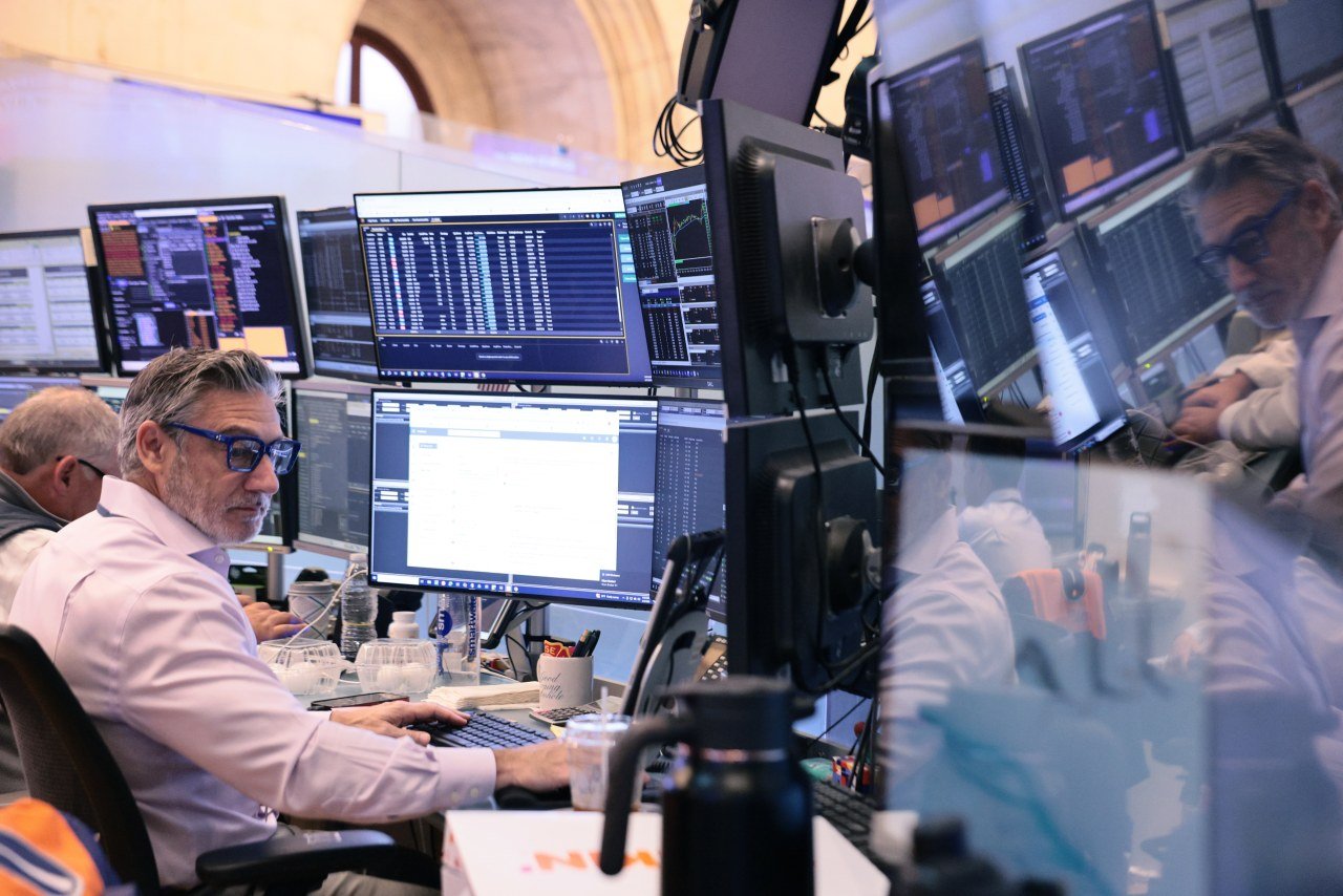 You are currently viewing Oil Broadly Flat, U.S. Futures Mostly Higher Ahead of Key U.S. CPI Data