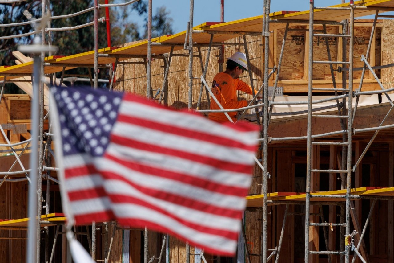 You are currently viewing U.S. Leading Indicators Ticked Up in July