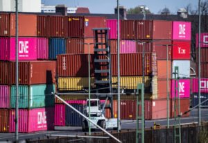 Read more about the article Eurozone Swings to Trade Surplus in June