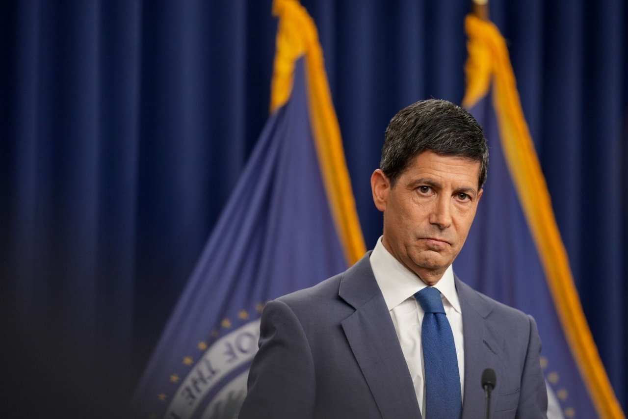 You are currently viewing More Federal Reserve officials favored raising interest rates last month than the three who formally dissented, and others signaled they would back an increase if inflation doesn’t improve, according to minutes of the meeting