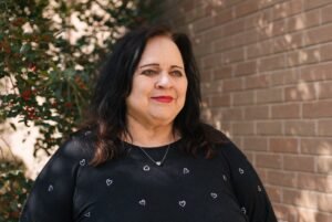 Read more about the article After 66-year-old Lynn Lee was laid off last year, she began an odyssey to find her way back to employment. “Don’t give up.”