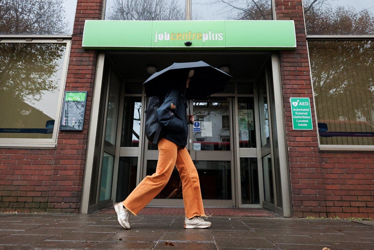 You are currently viewing U.K.’s Jobless Rate Holds Steady