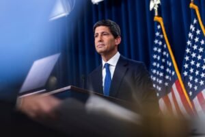 Read more about the article President Trump said he was standing by Federal Reserve Chairman Kevin Warsh and that he spoke to him just before the central bank unanimously voted to raise interest rates