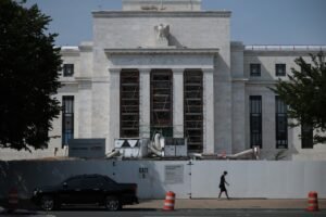 Read more about the article A Federal Reserve employee transferred potentially sensitive files outside the central bank just before retiring, exposing gaps in the Fed’s security efforts, according to an internal report