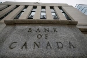 Read more about the article Bank of Canada Expected to Remain On Hold as Trade Conflict With U.S. Escalates