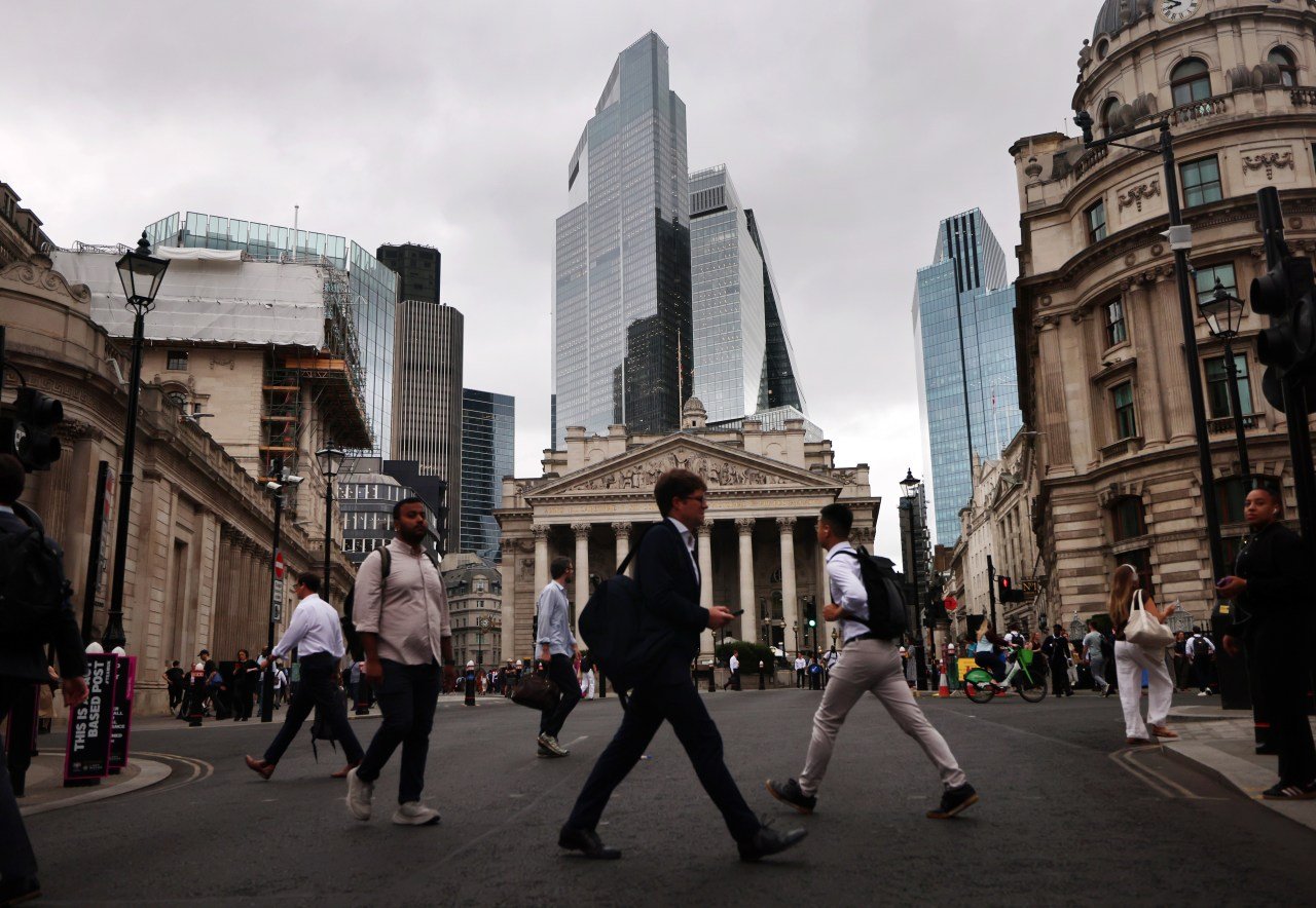 You are currently viewing Economists are raising estimates for a key indicator known as the neutral rate of interest—an elusive level where borrowing costs neither restrict nor stimulate growth