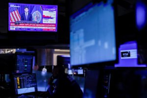 Read more about the article U.S. Treasury Yields Fall as Market Regains Trust in Fed’s Inflation Resolve