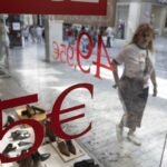 Read more about the article Eurozone Banks Report Declining Loan Demand, Tougher Conditions