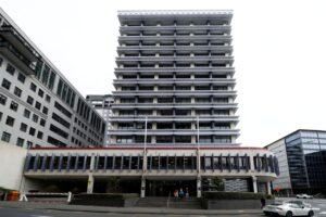 Read more about the article New Zealand Central Bank Surprises Markets With Rate Hold