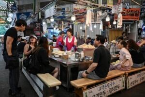 Read more about the article South Korea’s Economy Grows Faster Than Expected in Third Quarter