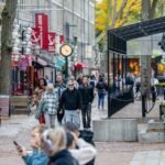 Read more about the article U.S. economic growth picked up steam in the third quarter, exceeding economists’ expectations amid a surge in business investment and strong consumer spending