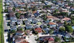 Read more about the article U.S. Home Price Growth Kept Climbing in August