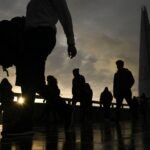Read more about the article U.K. Wage Growth Picks Up, Jobless Rate Falls Ahead of Bank of England Meeting