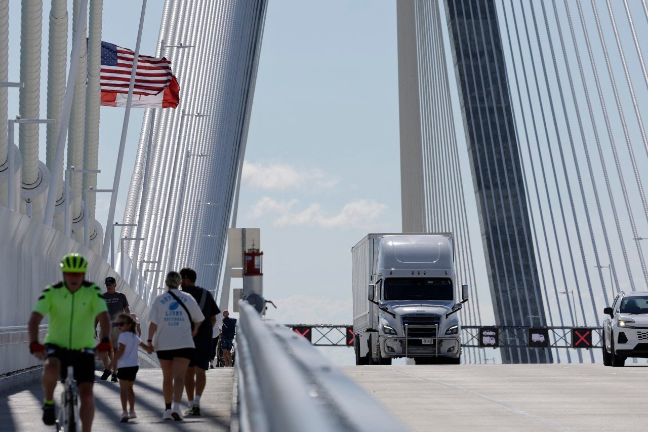 You are currently viewing Capital Account: President Trump once called “tariff” the most beautiful word in the dictionary. He has somehow made it one of the most hated words in politics, writes @greg_ip